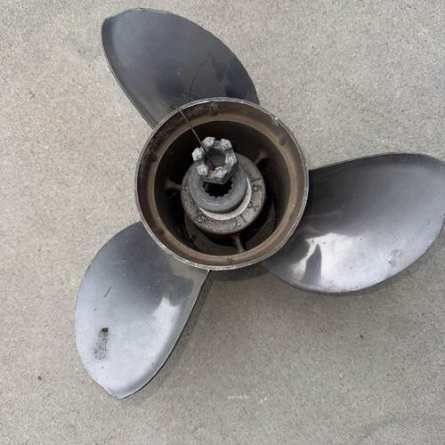 Mercury out board boat prop - board,