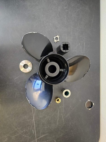 2x19 outboard propeller - 14,