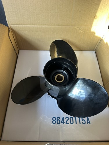 Suzuki outboard propeller - suzuki,